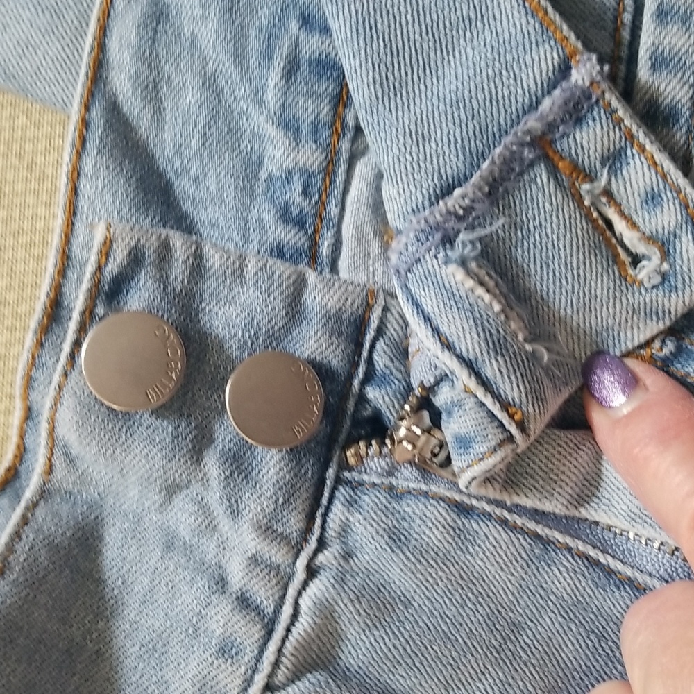 💙 Billabong Bellbottom Jeans 💙 - Picture 8 of 8
